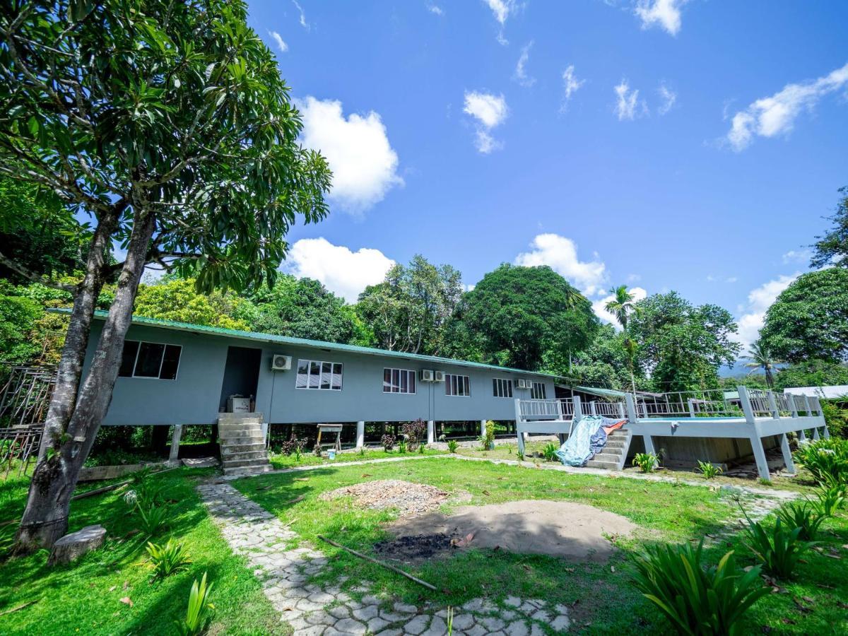 Benarat Lodge مولو المظهر الخارجي الصورة