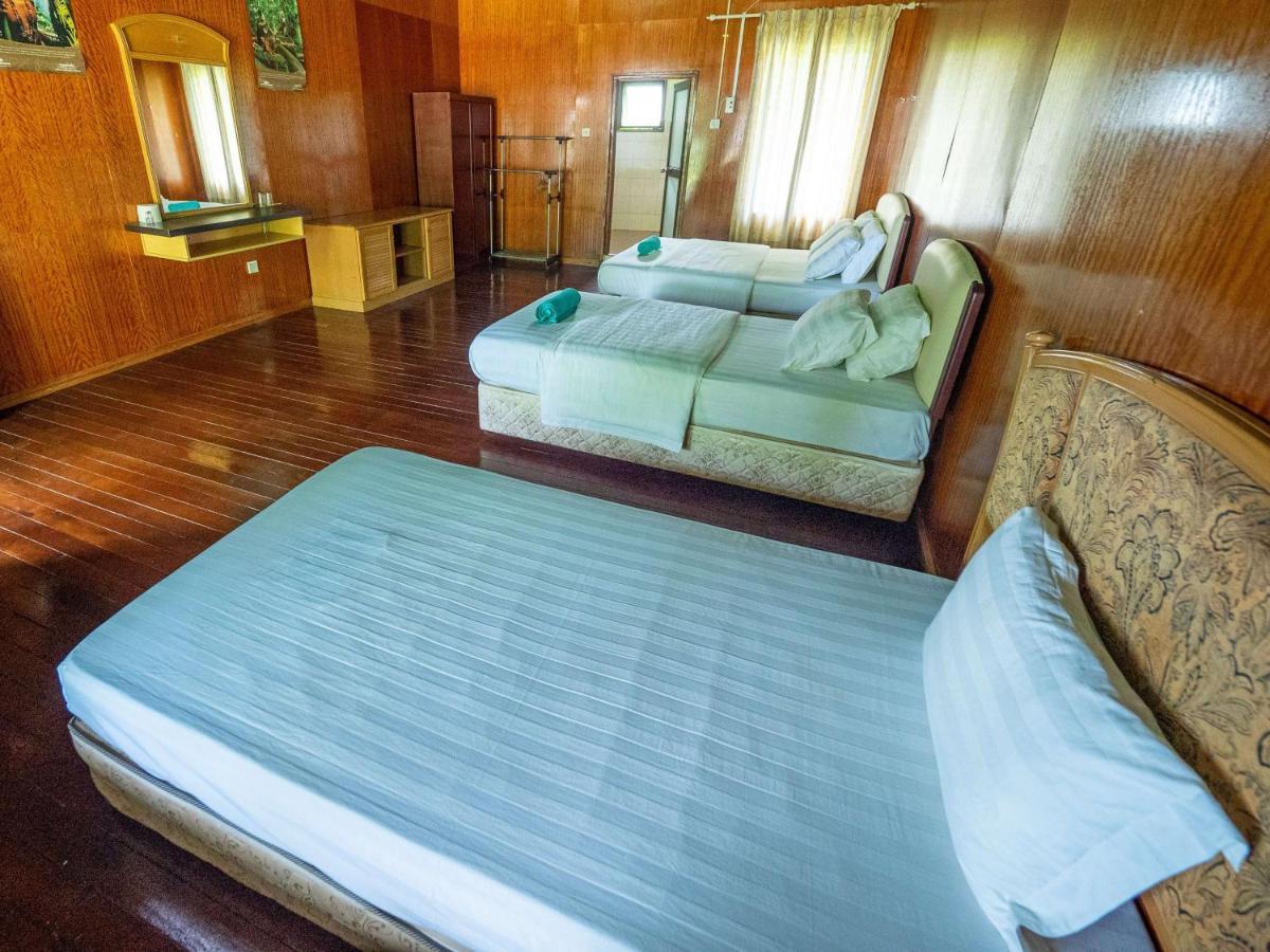 Benarat Lodge مولو المظهر الخارجي الصورة