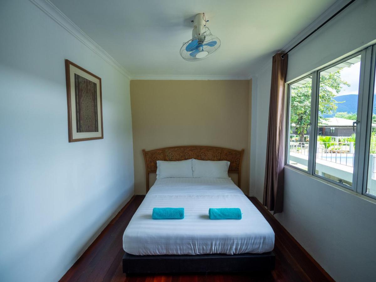 Benarat Lodge مولو المظهر الخارجي الصورة
